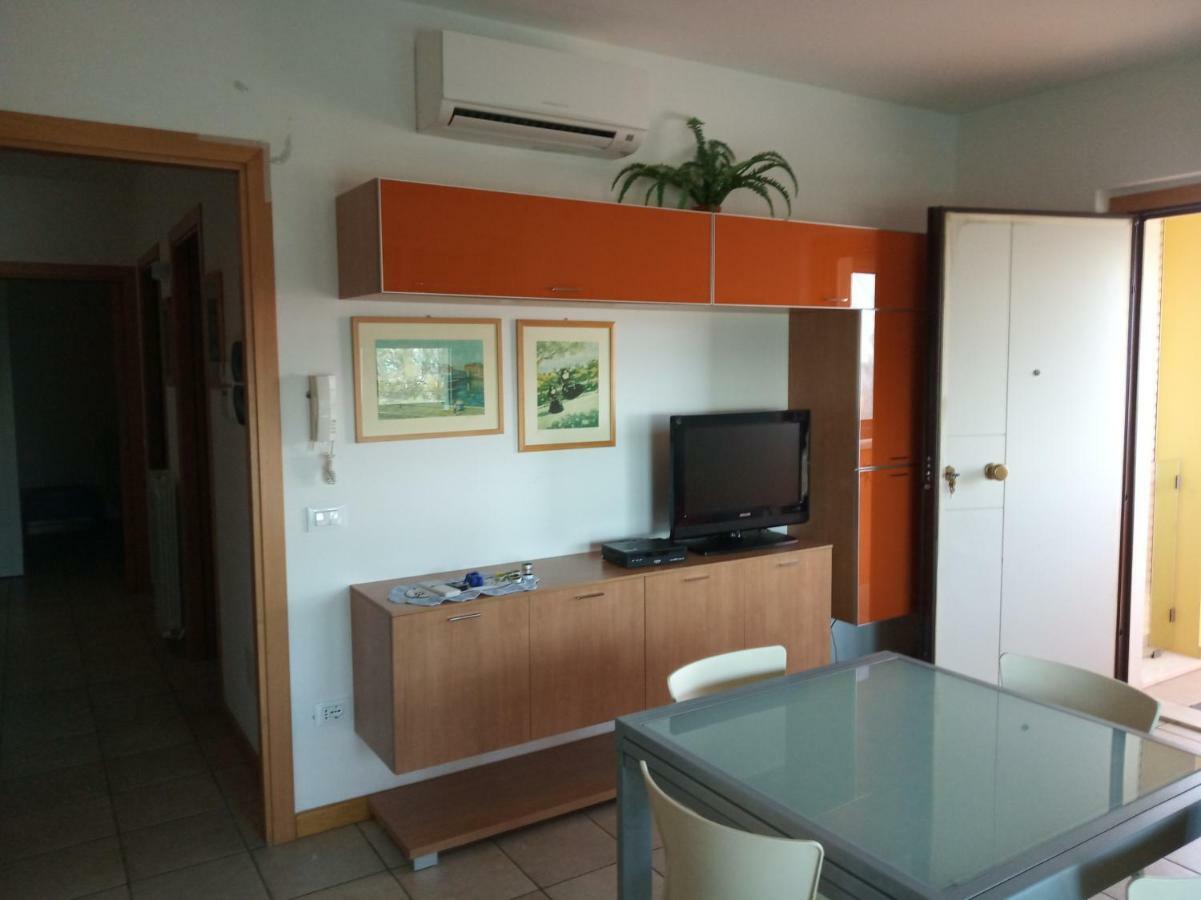 Villa A Mare เซนีกัลเลีย ภายนอก รูปภาพ